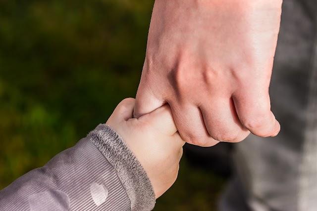 How To Maintain A Healthy Relationship With Your Children