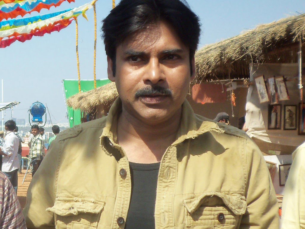 pawan kalyan gabbar singh movie photos pawan kalyan in gabbar singh ...