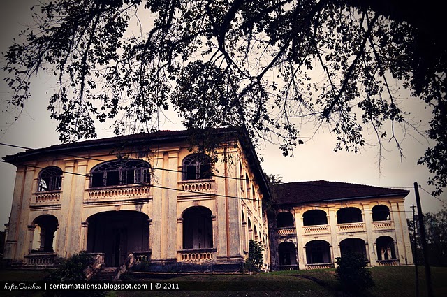 Misteri Istana Bunian Di Johor  V12gether