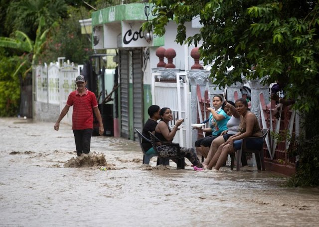 Lluvias provocan inundaciones y causan daños en RD