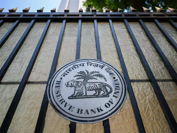 RBI may hike repo rate by 25 bps: Poll