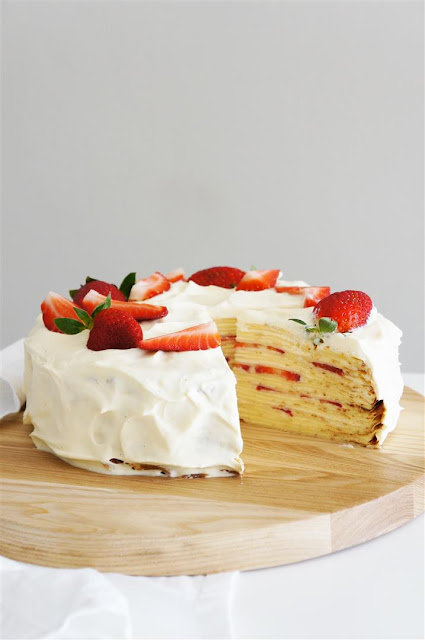 Gateau De Crepes Aux Fraises Strawberry Crepe Cake Cakelets Doilies