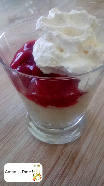 Neige aux amandes et compote de fraises