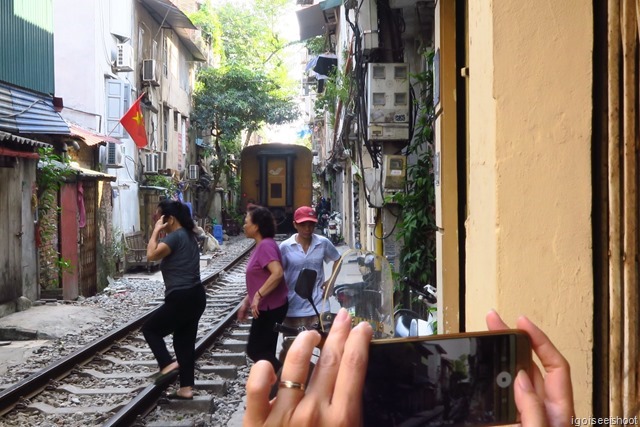 Train street south of the Hanoi Railway Station, between Le Duan and Kham Tien street in Hanoi's Old Quarter. 