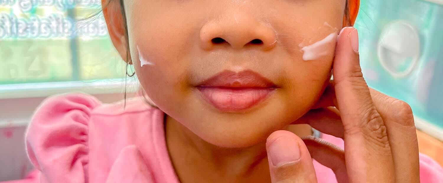 krim wajah bayi untuk kulit kering
