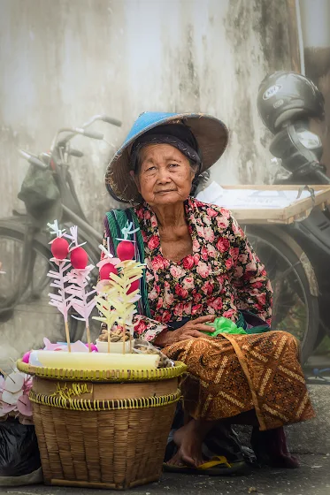 Endog Abang (red egg) seller during Sekaten in Jogjakarta