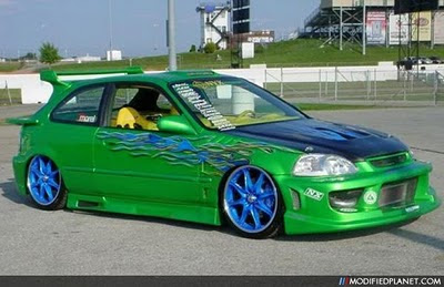  Airbrush Modified on Honda Civic Hatch Ricer