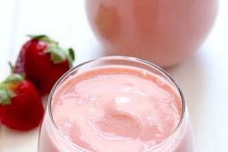 Strawberry pineapple smoothie