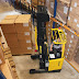 Xe nâng reach truck ngồi lái Hyster