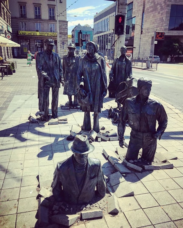 clip_image016