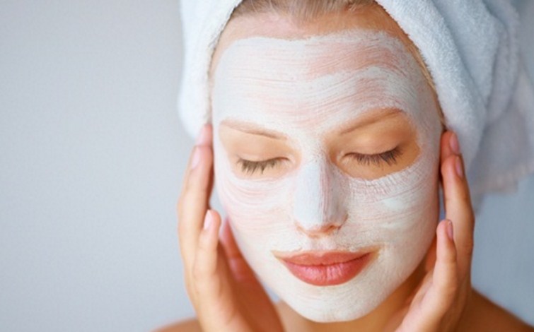 Cara alami membuat masker kulit wajah Khasiat Daun Alami