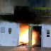 Banco do Brasil de São Domingos pega fogo depois de tentativa de explosão dos caixas eletrônicos 