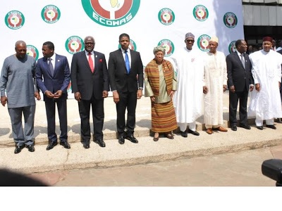 Buhari hosts ECOWAS leaders in Abuja, calls for review of Treaty