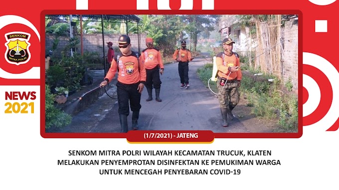 Senkom Mitra Polri Klaten Turut Memutus Rantai Penyebaran COVID-19 melalui Penyemprotan Disinfektan