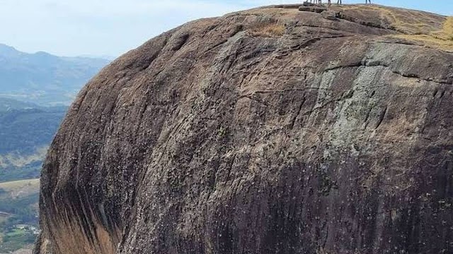 MULHER MORRE EM QUEDA DE 90 M DE ALTURA DURANTE RAPEL