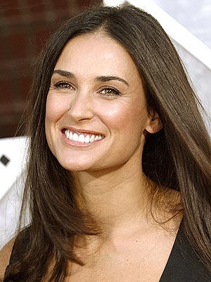 Demi Moore Look So Sexy Demi Moore Best Smile Demi Moore Short Hair Style