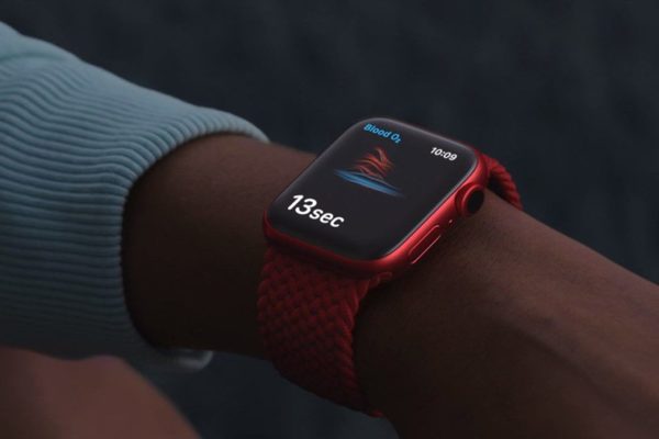 ساعة Apple Watch Series 8 ستأتي بإمكانية قياس ضغط الدم وسكر الدم ومستويات الكحول في الدم