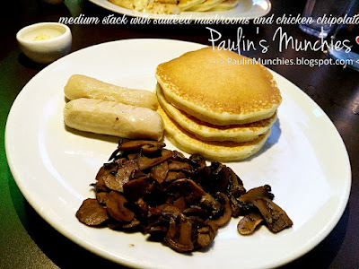 Paulin's Munchies - Strictly Pancakes at Prinsep Street - medium stack (3 pancakes) with sauteed mushrooms and chicken chipolata