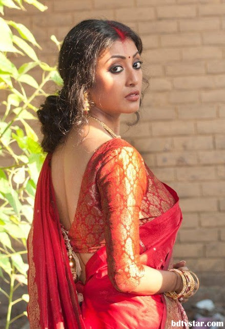 Paoli Dam Saree