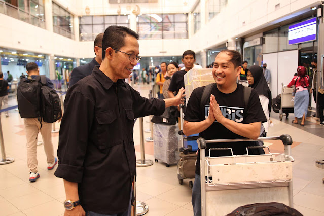 Tinjau Bandara dan Pelabuhan Telagapunggur, Amsakar : Setiap Tahun Tata Kelola Semakin Baik