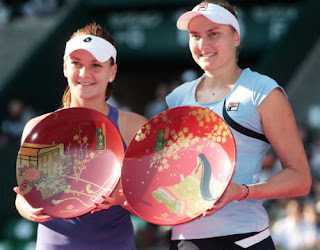 Petrova beats Radwanska and Champion in Tokyo