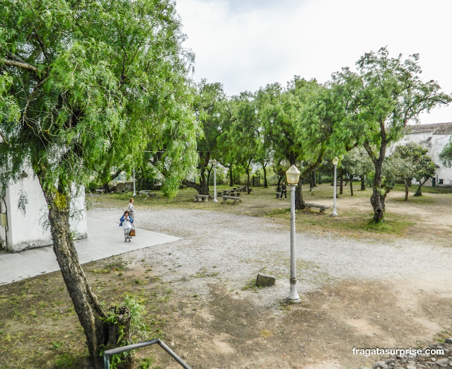 Esplanada do Castelo de Montemor-o-Novo em Portugal