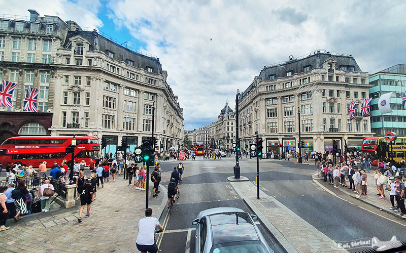 Oxford Circus.