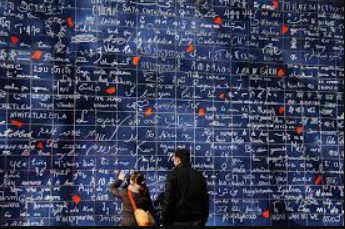 Le Mur des Je T’aime or the Wall of Love