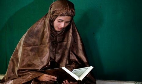 Menjadi Wanita  Cantik dalam Pandangan Islam  JENDELA HIDUP