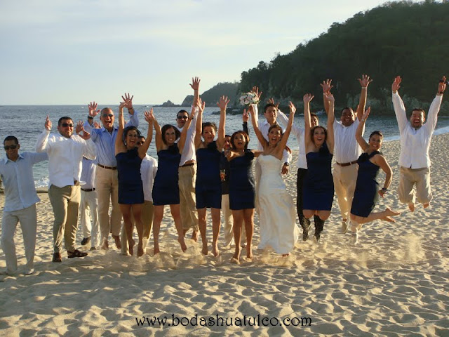 boda en playa, beach wedding, Oaxaca, México, Bodas Huatulco, Wedding Planner