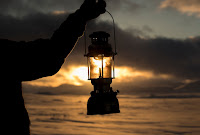 Lantern Beach - Photo by Thomas Lipke on Unsplash