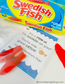 Fish Pun Printable Valentines @michellepaigeblogs.com