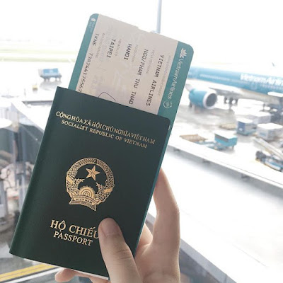 Hộ chiếu và vé máy bay