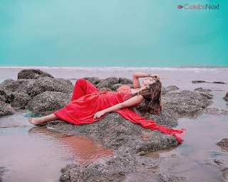 Neha Malik in Red Saree Amazing Beauty Stunning Red   .xyz Exclusive 007.jpg