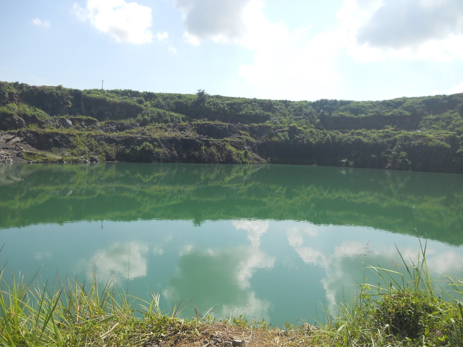 Danau Quarry Jayamix , Explore Wisata Baru Bogor ...