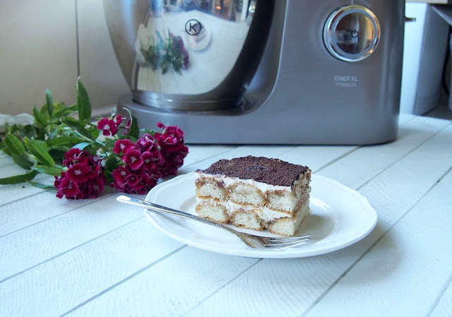 Tiramisu - włoski deser bez pieczenia (wersja bez jajek)