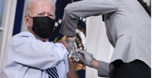 Biden gets COVID-19 vaccine booster