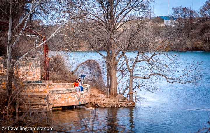 Across this walking trail, there are different seating section created. Above photograph shows 2 girls sitting on the wall facing Colorado River and Downtown on the other side. Certainly these are not the seating places, but the view looked cool to be photographed :).