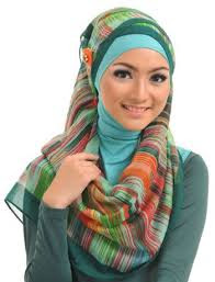 Model hijab simple modern ala citra kirana