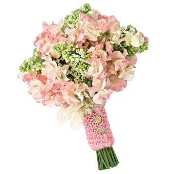 pink-wedding-flower-bouquets-05