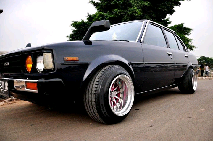  Corolla DX Modifikasi Retro Klasik Terbaik Mobil Modifikasi 