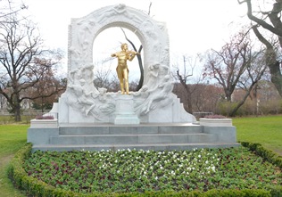P1020444