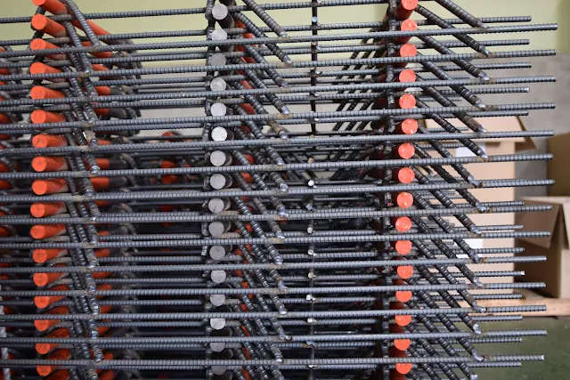 assembly dowel bar fixed to welded reinforcement frame