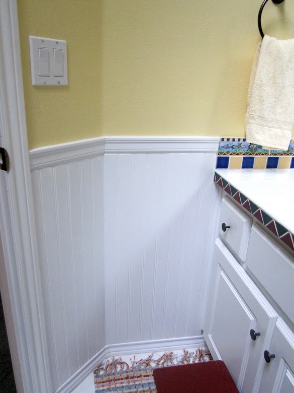 Beadboard Chair Rail / Beadboard | Still need the chair rail, baseboards and ... - Finishing the top of bead board can be quite easy.