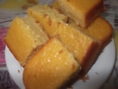 bolo de fubá com coco e laranja