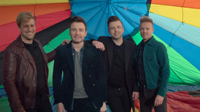 Lirik Lagu Westlife - Hello My Love dan Terjemahan