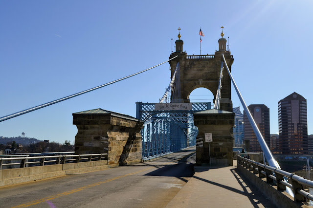 Міст Джона А. Роблінга. Цинциннаті, Огайо (John A. Roebling Suspension Bridge. Cincinnati, OH)