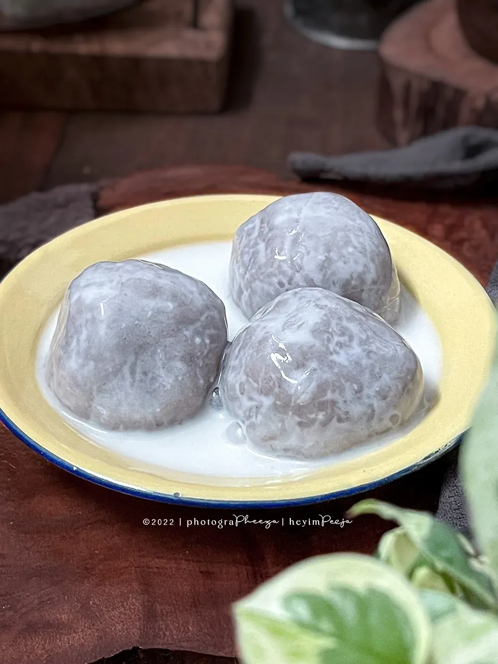 Kuih Badak Berendam