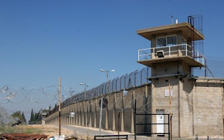 Repression forces storm Section 9 in Megiddo and conduct provocative inspections  Ramallah, WAFA - The repression units of the Israeli prisons administration stormed today, Wednesday, Section (9) of the "Megiddo" prison, and conducted provocative searches.  The Authority of Detainees and Ex-Prisoners Affairs stated, in a press statement, that the heavily armed "Duror, Yamaz, and Masada" repression units and police dogs in "Megiddo" wreaked havoc in the department, tampered with the prisoners' belongings and their contents, and turned it upside down.  She added that the forces are still deployed in the department, and that a state of tension and alertness prevails among the detainees.   The units of repression affiliated with the occupation prisons administration, include soldiers with strong bodies and experiences who served in various military units in the occupation army, and their members received special training to suppress and abuse prisoners, using various weapons, including knives, batons, tear gas, and electrical devices that lead to burns In the body, weapons that fire incendiary bullets, the internationally prohibited “dumdum” bullets, and strange bullets that cause severe pain