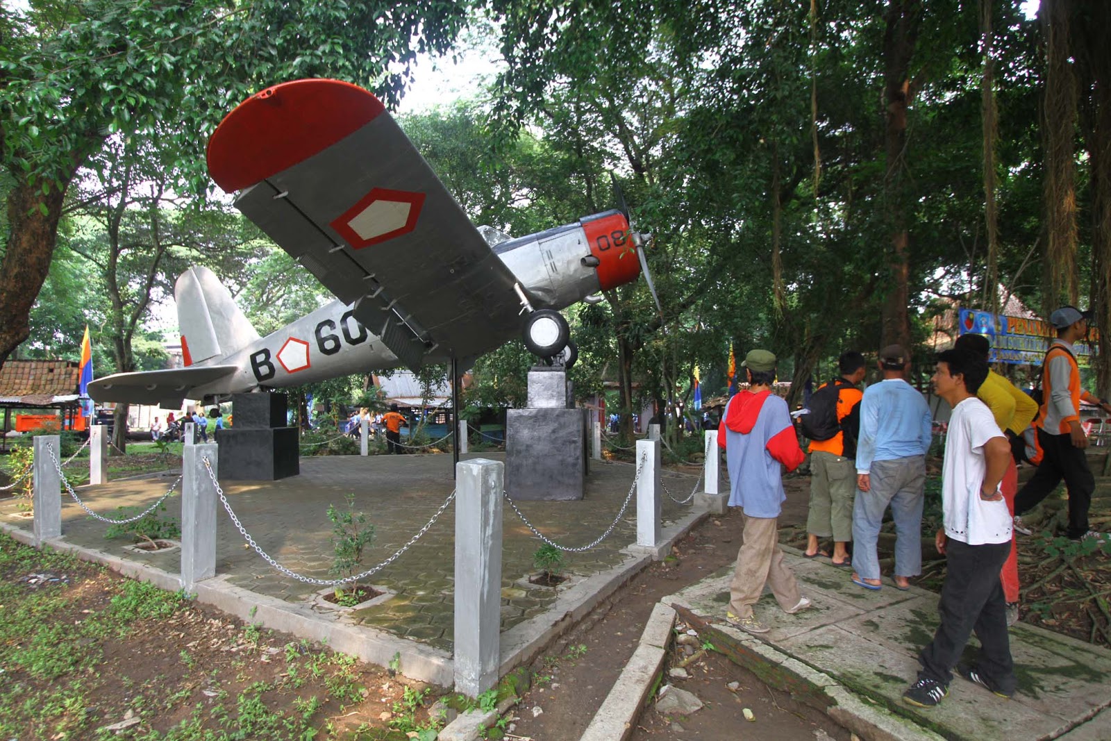 kebun binatang solo